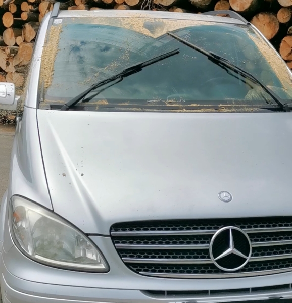 Allen Umständen gewachsen - die Original-   Mercedes-Benz-Wischerblätter 