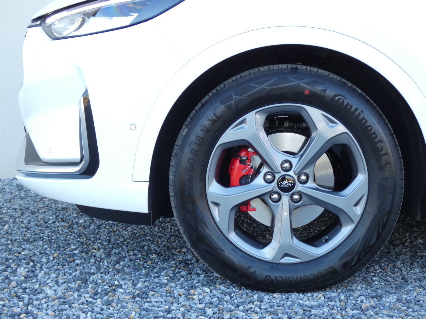 Ford Kuga ST-Line X Hybrid +Winter